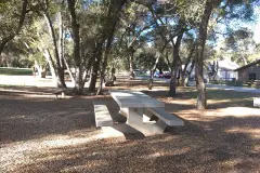 Vail-Lake-RV-Resort-benches