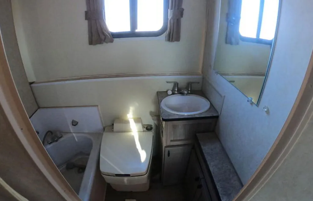 Smallest Pop Up Campers With Bathroom Shower And Toilet